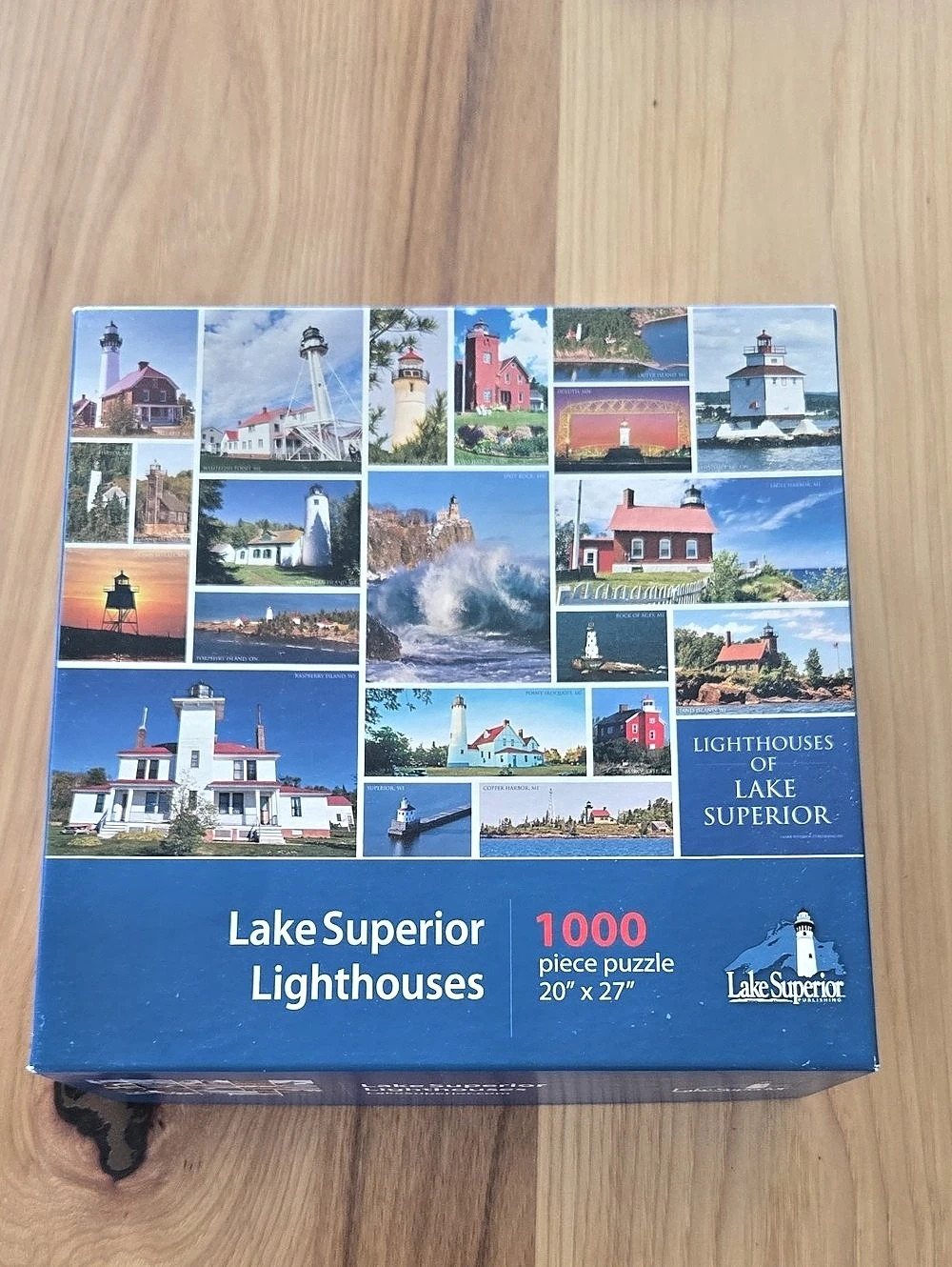 Lake Superior Lighthouses 1000 Piece Puzzle Blue Like New